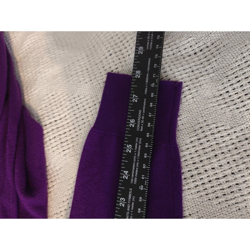 Neiman Marcus Cashmere Silk Sweater Womens Large Purple V Neck Knit Luxury - Picture 7 of 8